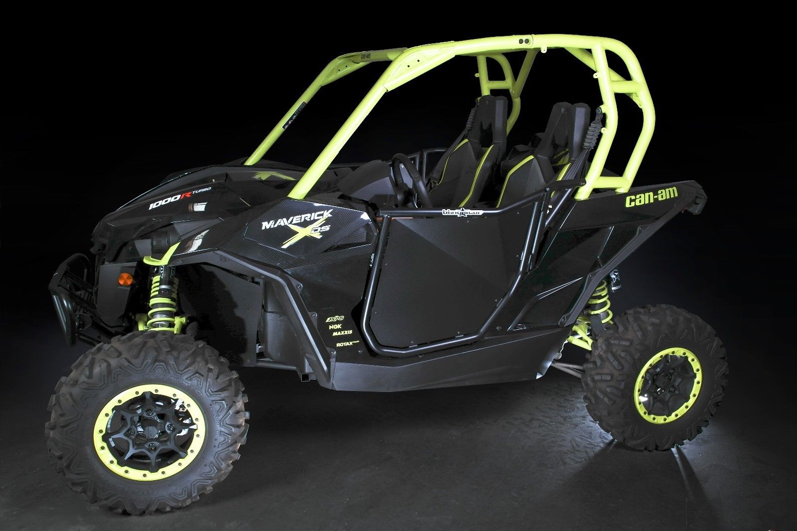 BLINGSTAR CAN-AM COMMANDER/MAVERICK SUICIDE DOORS (part #UTV-4006